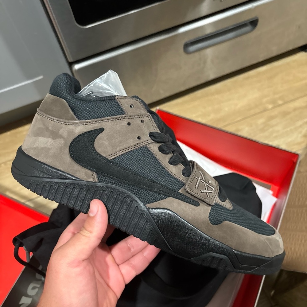 Travis Scott Jumpman Jack Mocha
